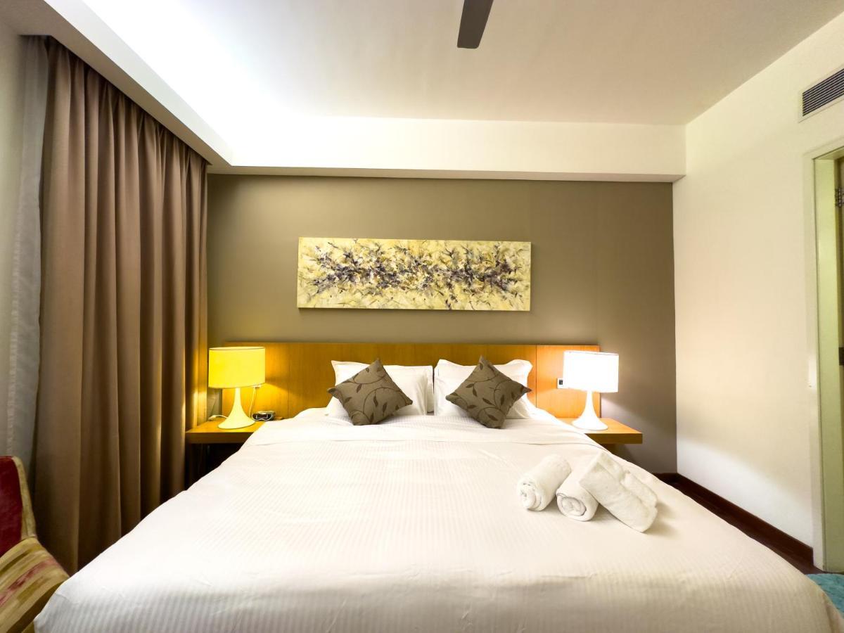 Klcc Suites By Nhb Kuala Lumpur Eksteriør bilde