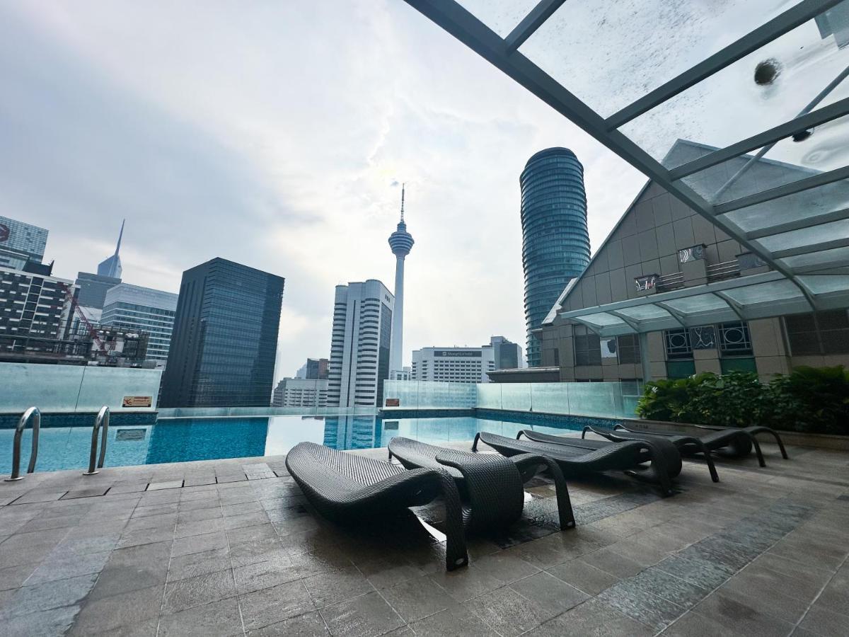 Klcc Suites By Nhb Kuala Lumpur Eksteriør bilde
