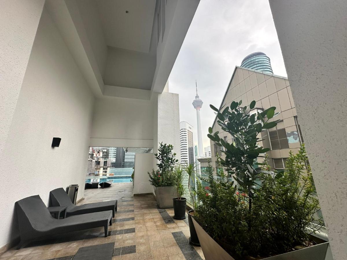 Klcc Suites By Nhb Kuala Lumpur Eksteriør bilde