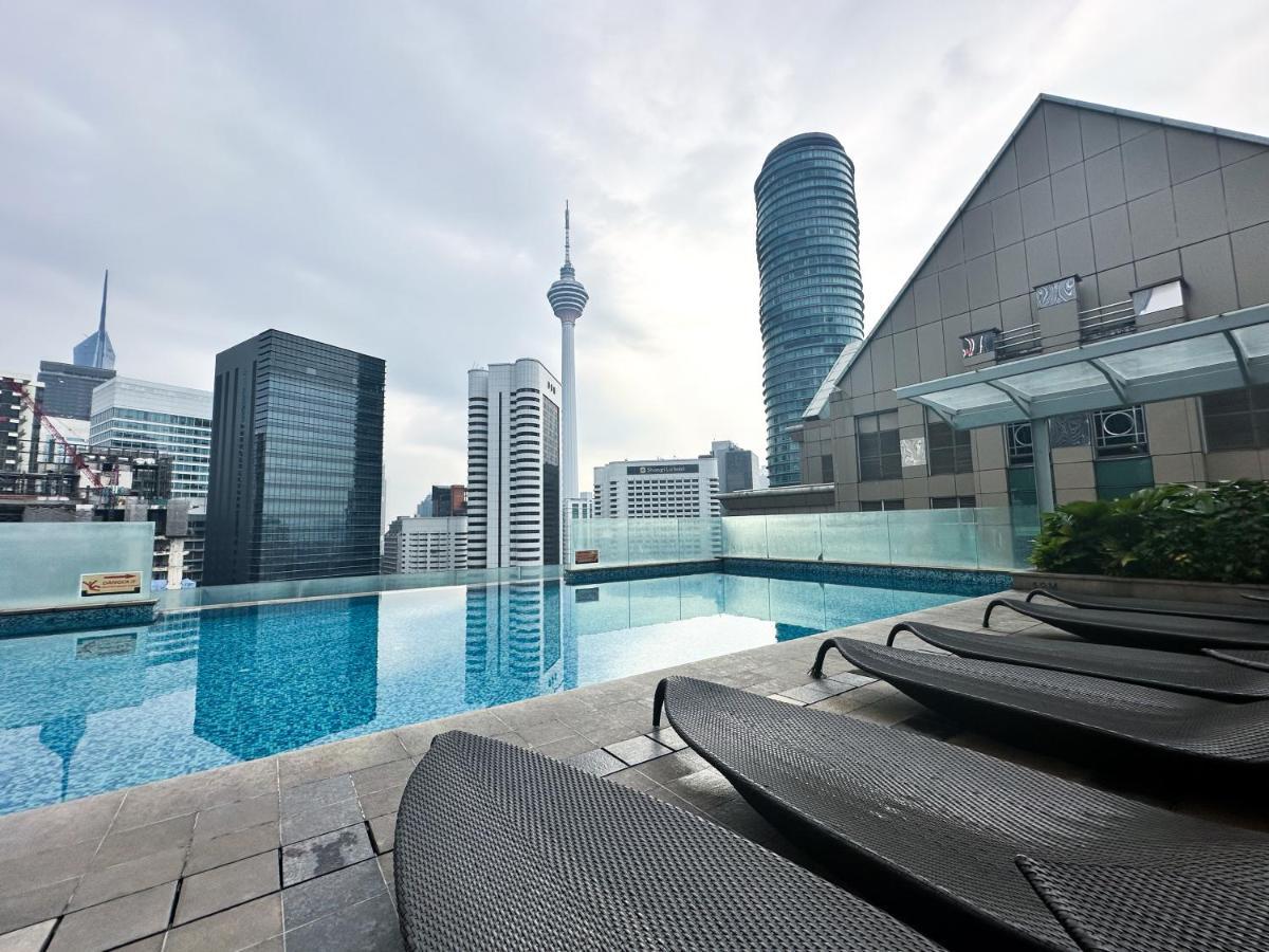 Klcc Suites By Nhb Kuala Lumpur Eksteriør bilde