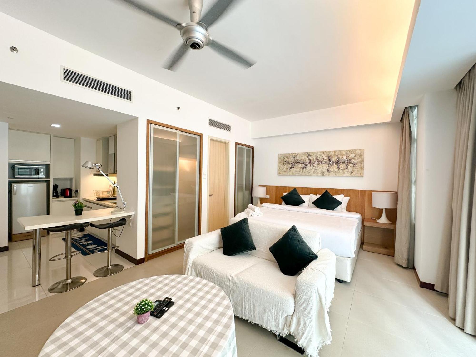 Klcc Suites By Nhb Kuala Lumpur Eksteriør bilde