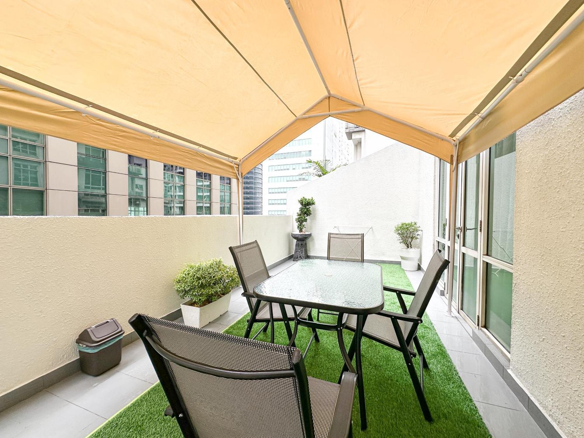 Klcc Suites By Nhb Kuala Lumpur Eksteriør bilde